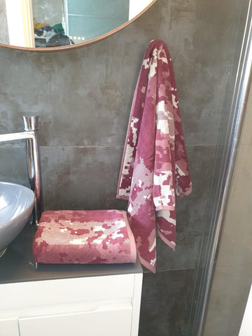 MARVEL TEXTURE HAND TOWELS