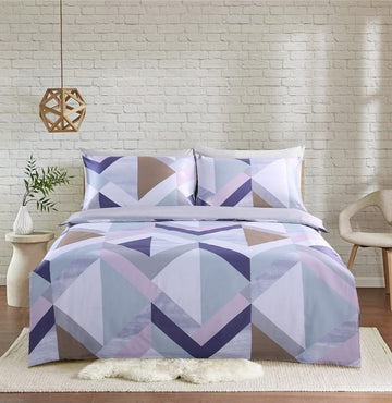 MODERN LIVING 8 PIECE BEDDING SET